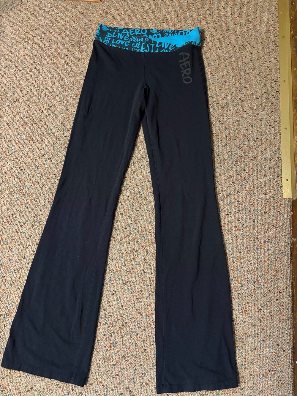 Vintage y2k Aeropostale Yoga Pants with Blue cross over Waistband